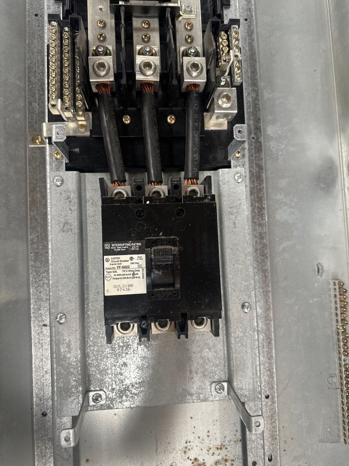 Square D NQOD442M225 Panelboard 225A 208Y/120V 3PH 4W MCB Main Q2L3100 NQOD P413 Used