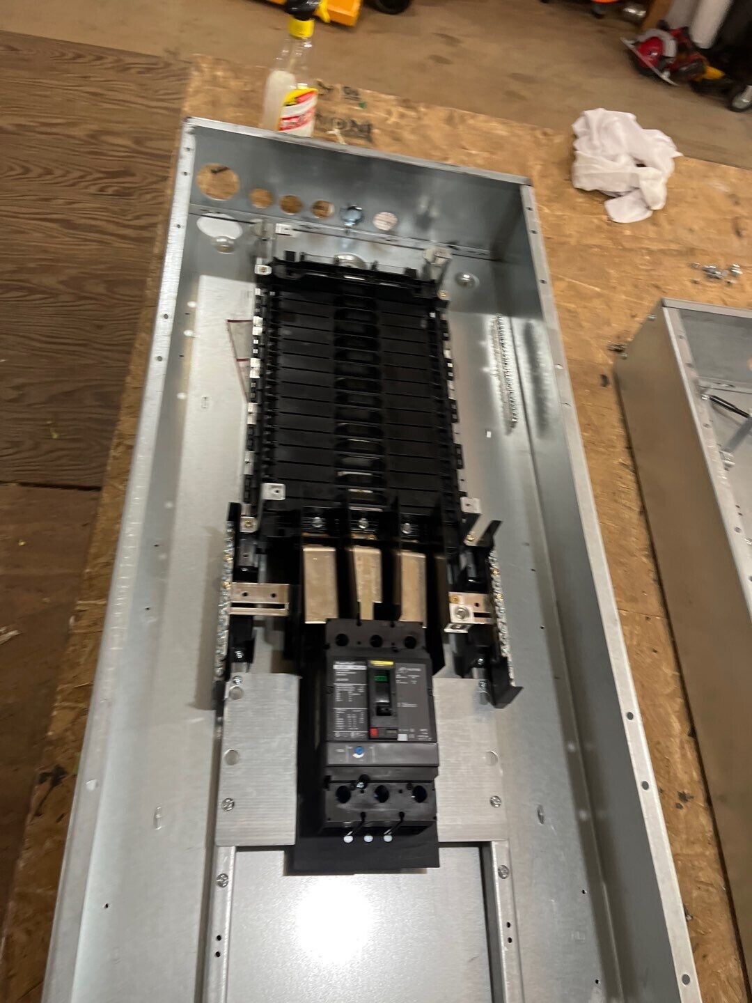 Square D NF430L2 NF Panelboard 250A 600Y/347V 3PH 4W 30 Cir Main JDL36150 MCB P274 Used