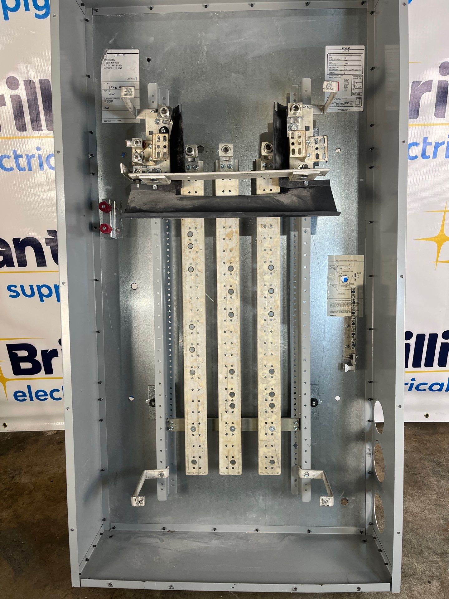 Siemens S4 S4E60ML400ATS Panelboard 400A 480/277V 3PH 4W MLO Indoor Encl B60 Used