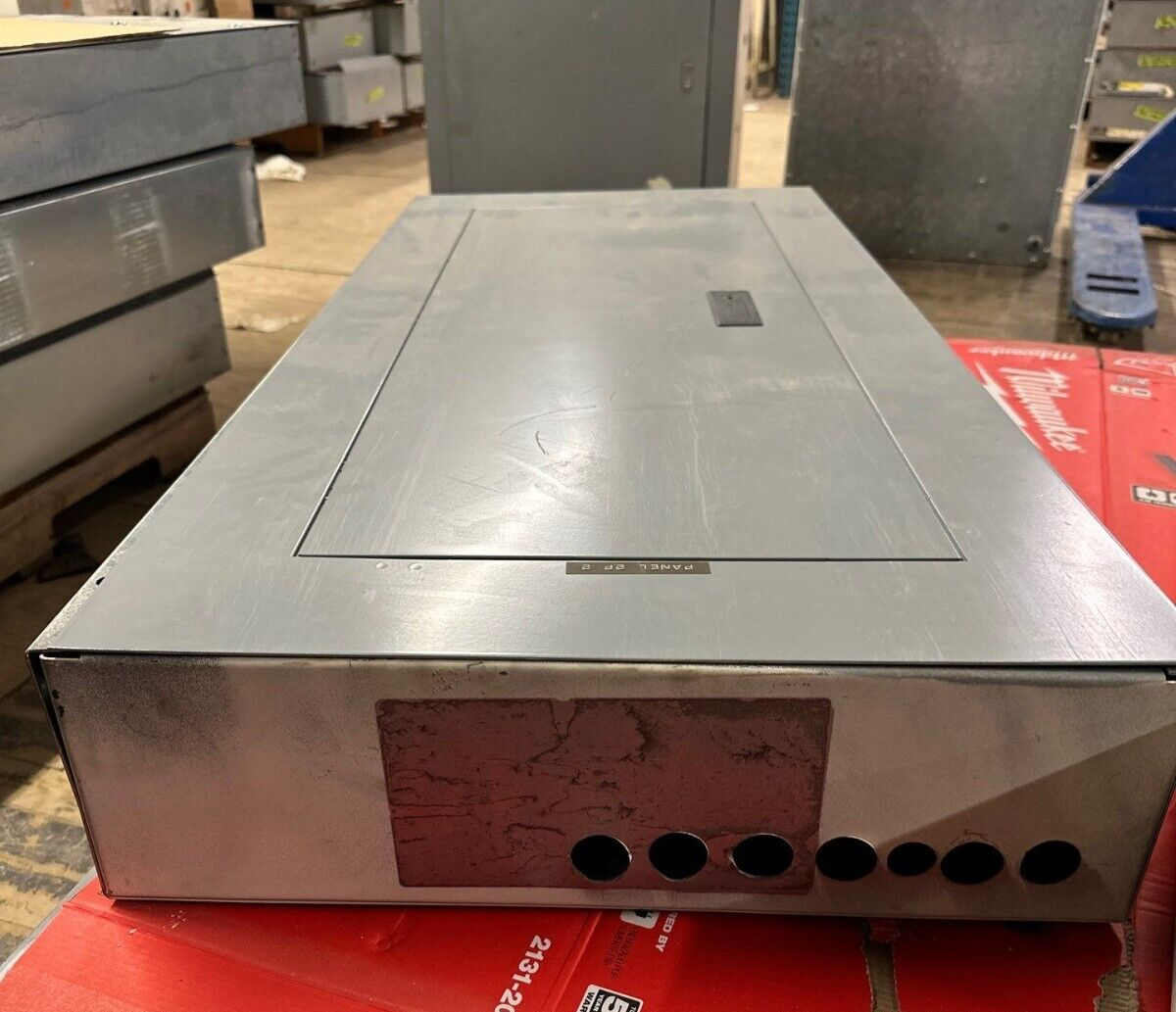 Siemens S1C42ML250ATS S1 Panelboard 250A 208/120V 3PH 4W MLO Indoor Encl 42 Cir P065 Used