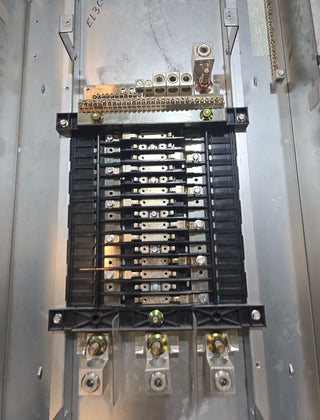 Square D NQOD430L400 Panelboard 400 Amp 208/120V 30 Cir 3PH MLO Panel 400A 3PH Used