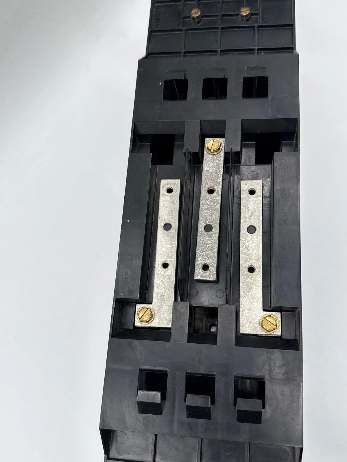 GE AMC6QB APN Circuit Breaker Module 200A 240V Max Spectra Series TQB THQB THHQB Used