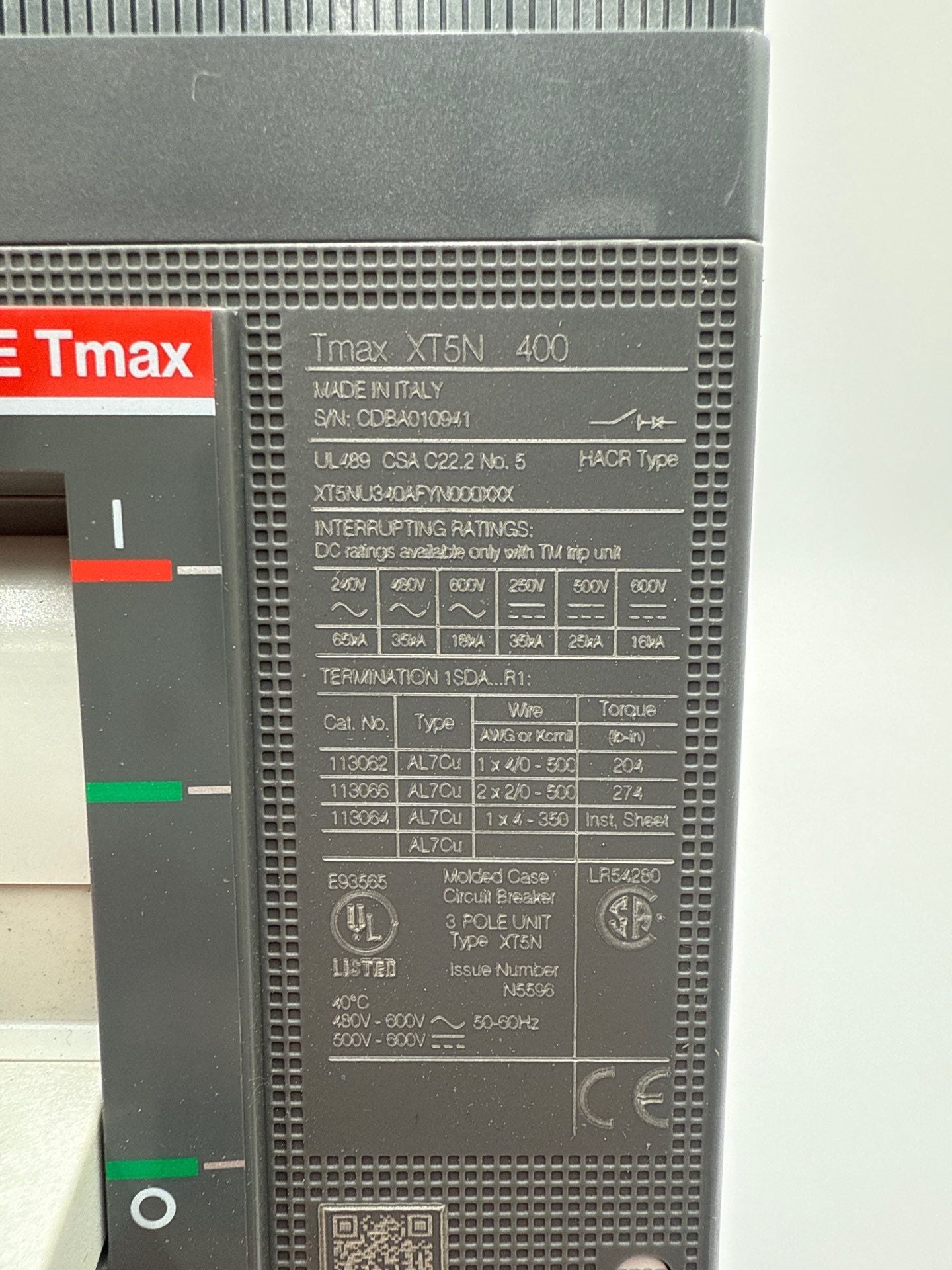 ABB XT5NU340AFYN000XXX ReliaGear Circuit Breaker 400A 3P 600V XT5N 400 400 Amp New