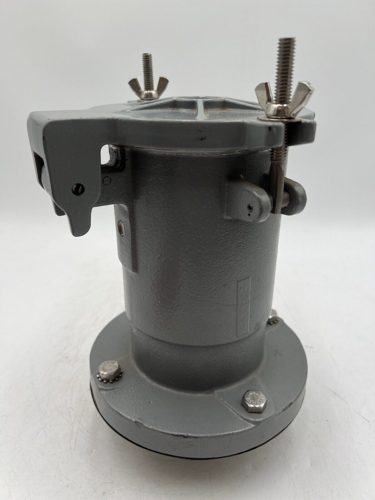 Hubbell HBL4200RS1W New