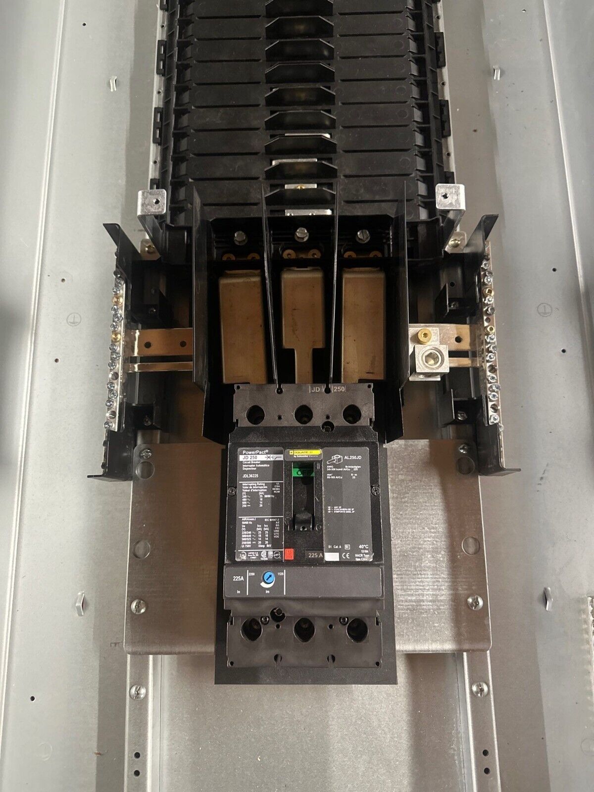 Square D NF NF430L2 Panelboard 225A 600Y/347V 3PH 4W 225 Amp MCB Main JDL36225 P273 Used