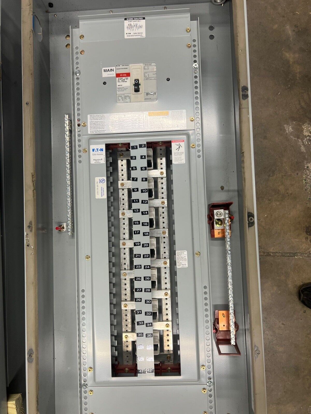 Eaton PRL1A PowRLine Panelboard 225A 208Y/120V 3PH 4W 3R Outdoor Encl MCB ED3150 P640 Used
