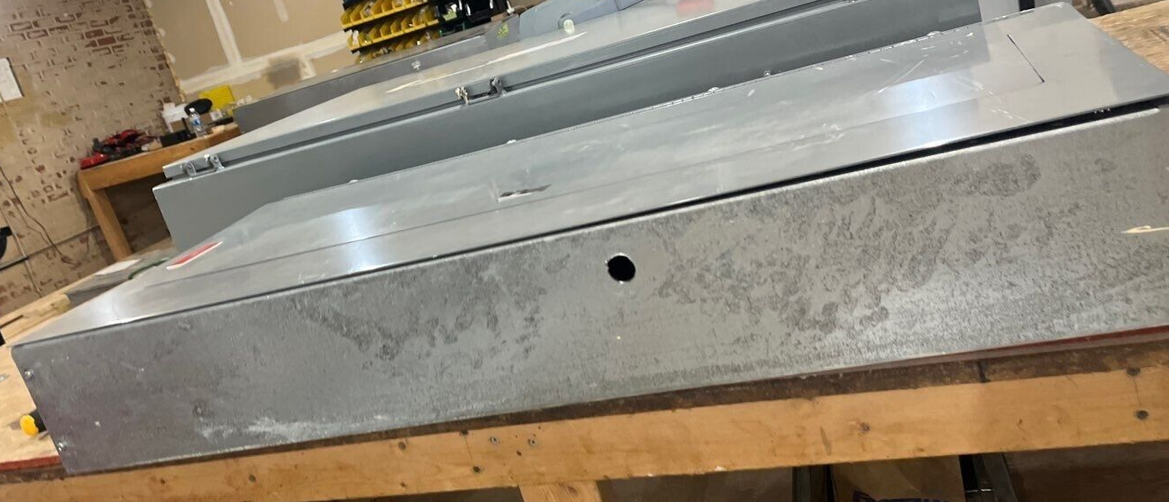 Square D NQOD Panelboard 100A 208Y/120V 3PH 4W 100 Amp Main Lug MLO 42 Circuit P263 Used