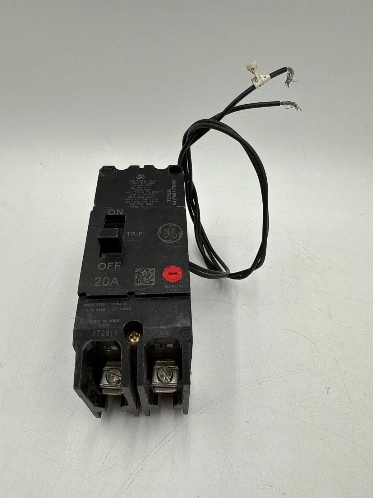 GE TEY220ST12 Circuit Breaker 20A 2P 480/277V TEY 20 Amp 2 Pole Shunt Trip 120V Used