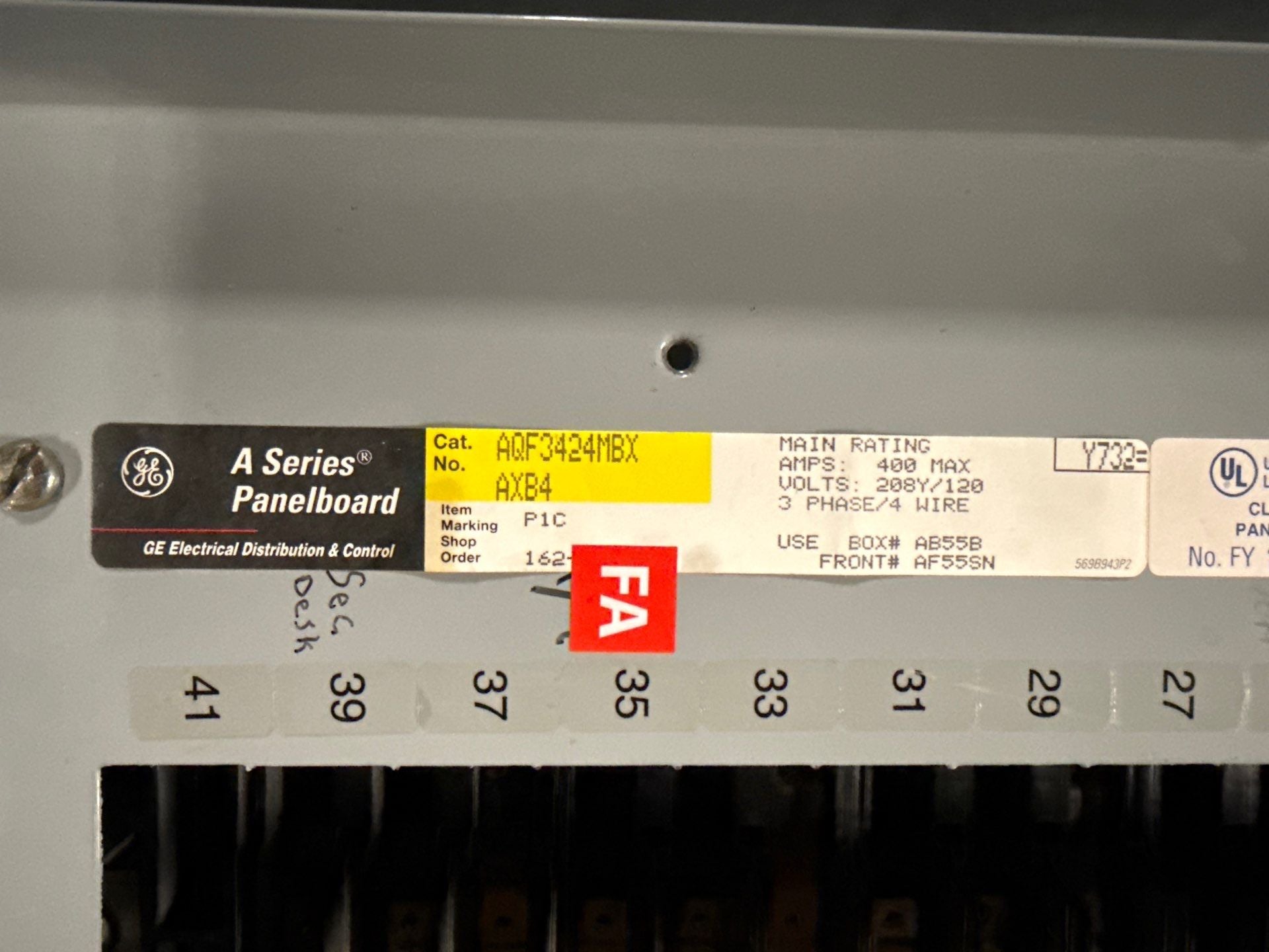 GE AQF3424MBX Panelboard 400A 208/120V 3PH 4W MLO Panel 400 Amp 42 Circuit P781 Used