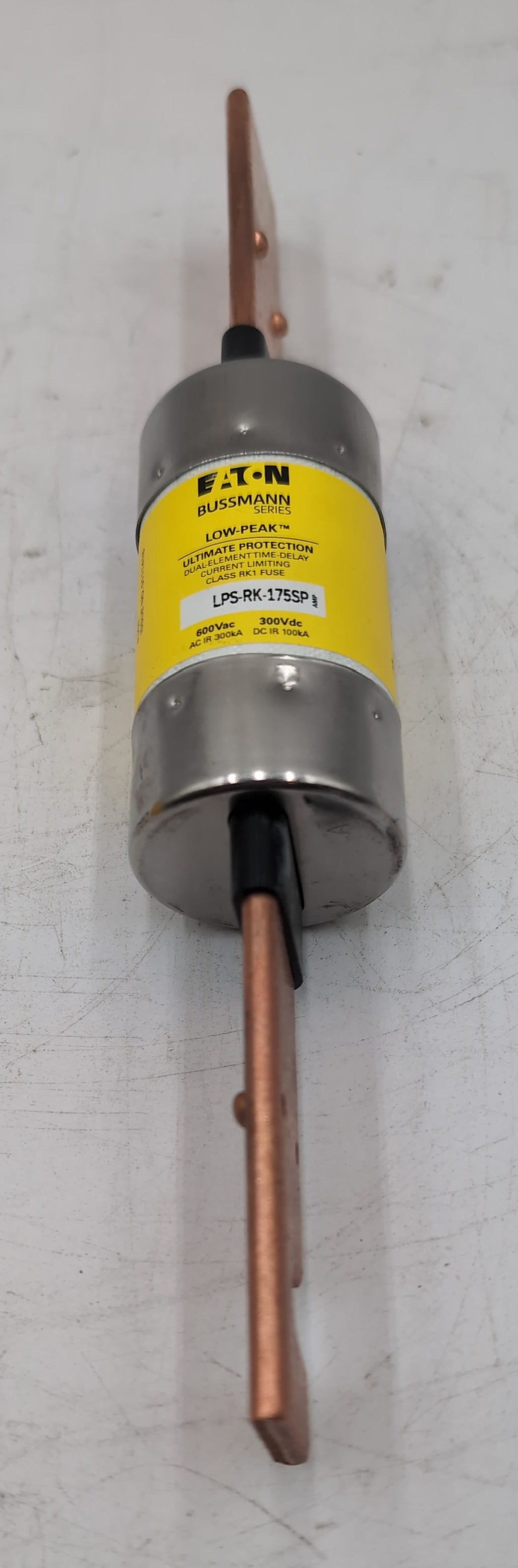 Bussmann LPS-RK-175SP Low Peak Fuse 175Amp 600V Class RK1 Time Delay NEW New