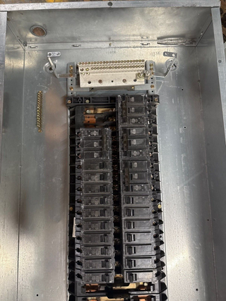 GE AQF3421ATX Panelboard 125A 208/120V 3PH 4W MCB THQB32100 Indoor Encl 42 Cir Used