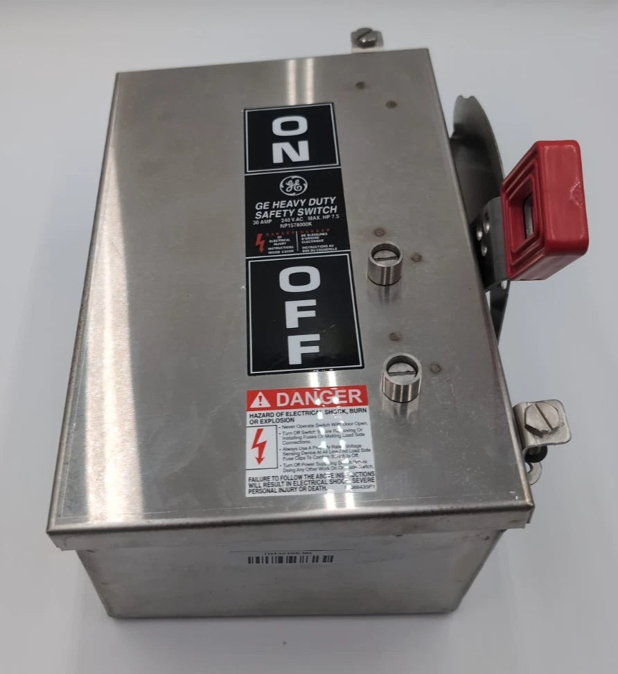 GE TH4321SS Safety Disconnect Switch 30A 3P 240V 3PH 4X Encl 30 Amp 3 Pole New New