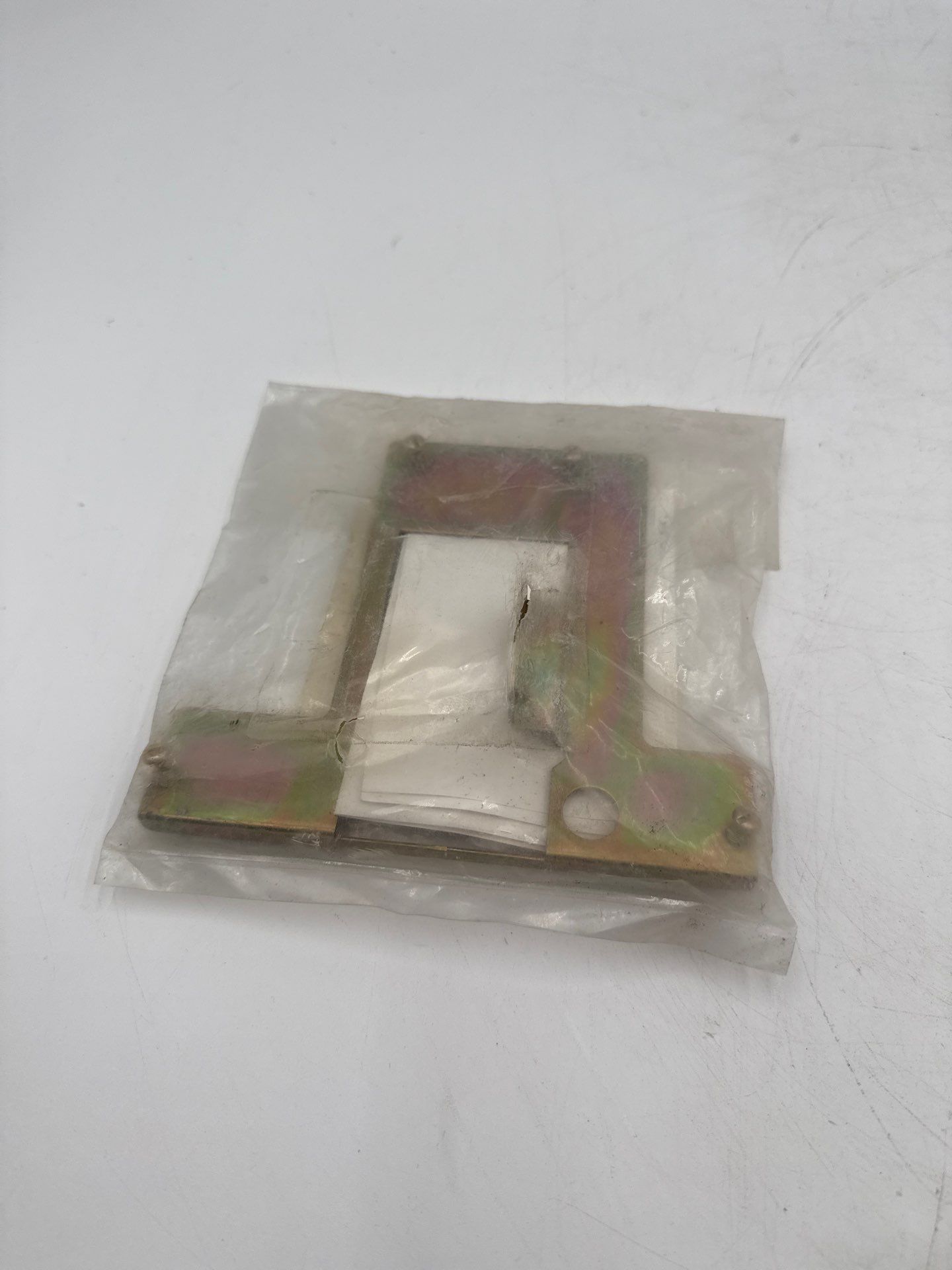 GE SGPLD Padlocking Device SG Frame Circuit Breakers SGHA SGLA Padlock New