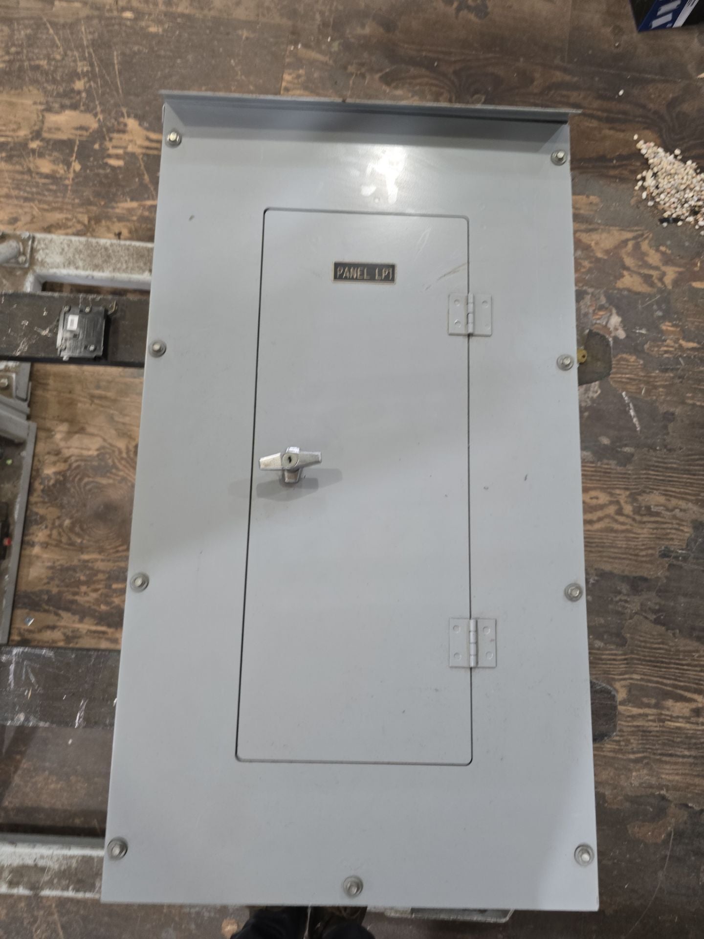 Eaton PRL1A Panelboard 100A 208/120V 3PH 4W 18 Cir 3R Encl MCB Main EHD3100 Used