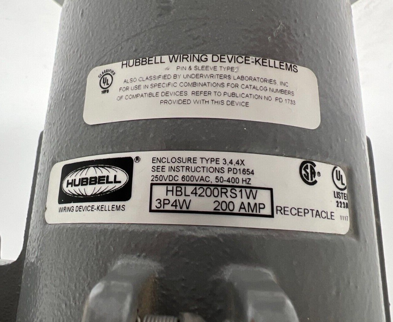 Hubbell HBL4200RS1W New