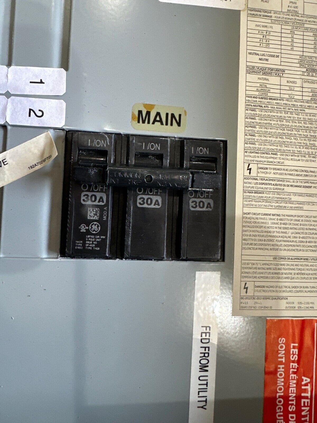 GE AQF3121AB Panelboard 125A 208/120V 3PH 4W 18Cir 3R Outdoor Encl MCB 30A Main P485 Used