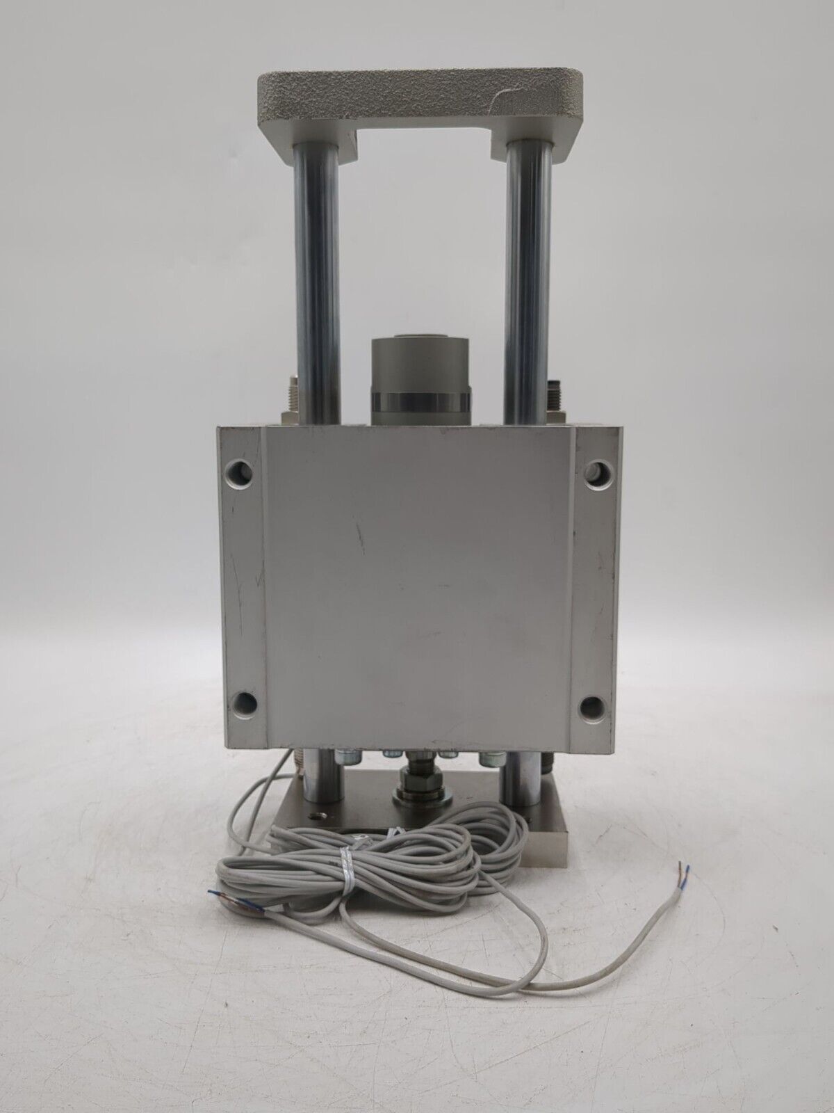 SMC MGGMB40-100-A93L Used