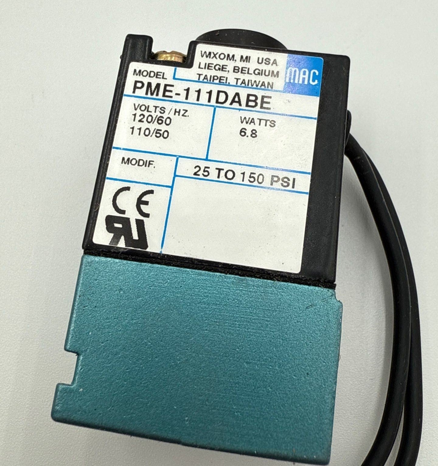 MAC PME-111DABE Solenoid Pilot Valve 110-120V 6.8 W Plug In Single Operator New