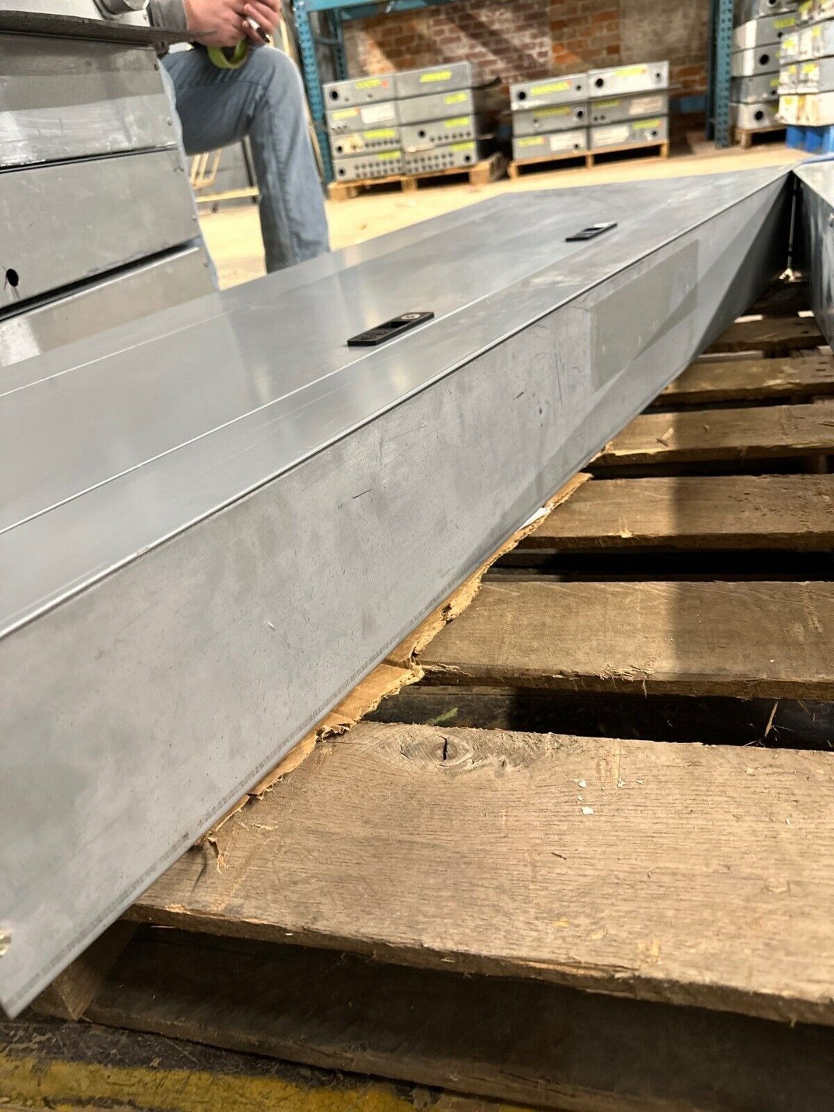 GE AEF3422DBX Panelboard 225A 480Y/277V 3PH 4W Indoor Encl 42 Circuit MCB AB55B P043 Used