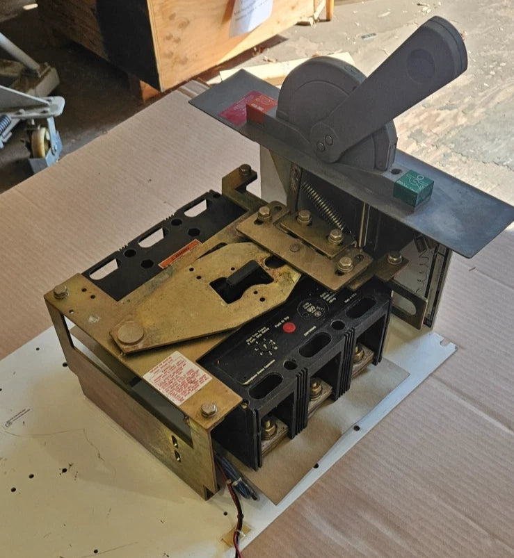 Allen Bradley 2100 Centerline 600A 600V Main Breaker MCC Bucket LC3600 Used