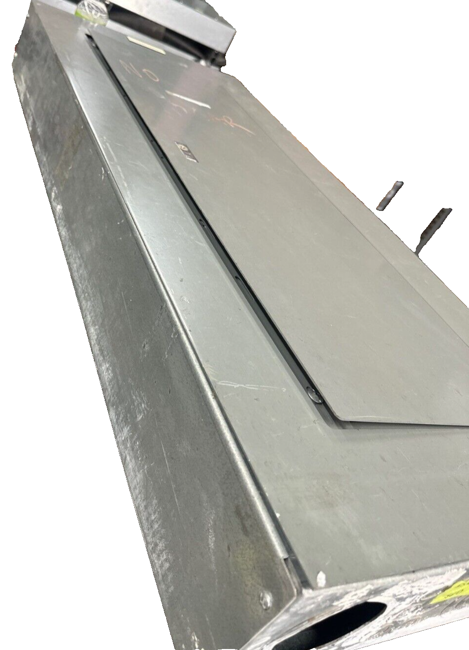 Square D NF Panelboard 250A 600Y/347V 240V 3PH 4W 42 Circuit 250 Amp MH44 P401 Used