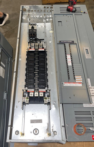 Square D NF Panelboard 600A 600/347V 3PH 42 Cir MLO Panel 600 Amp Subfeed Used