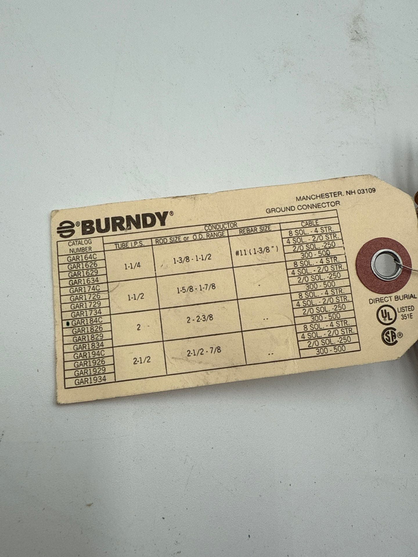 Burndy GAR184C Mechanical Grounding Connector 8-4CU 2IPS New
