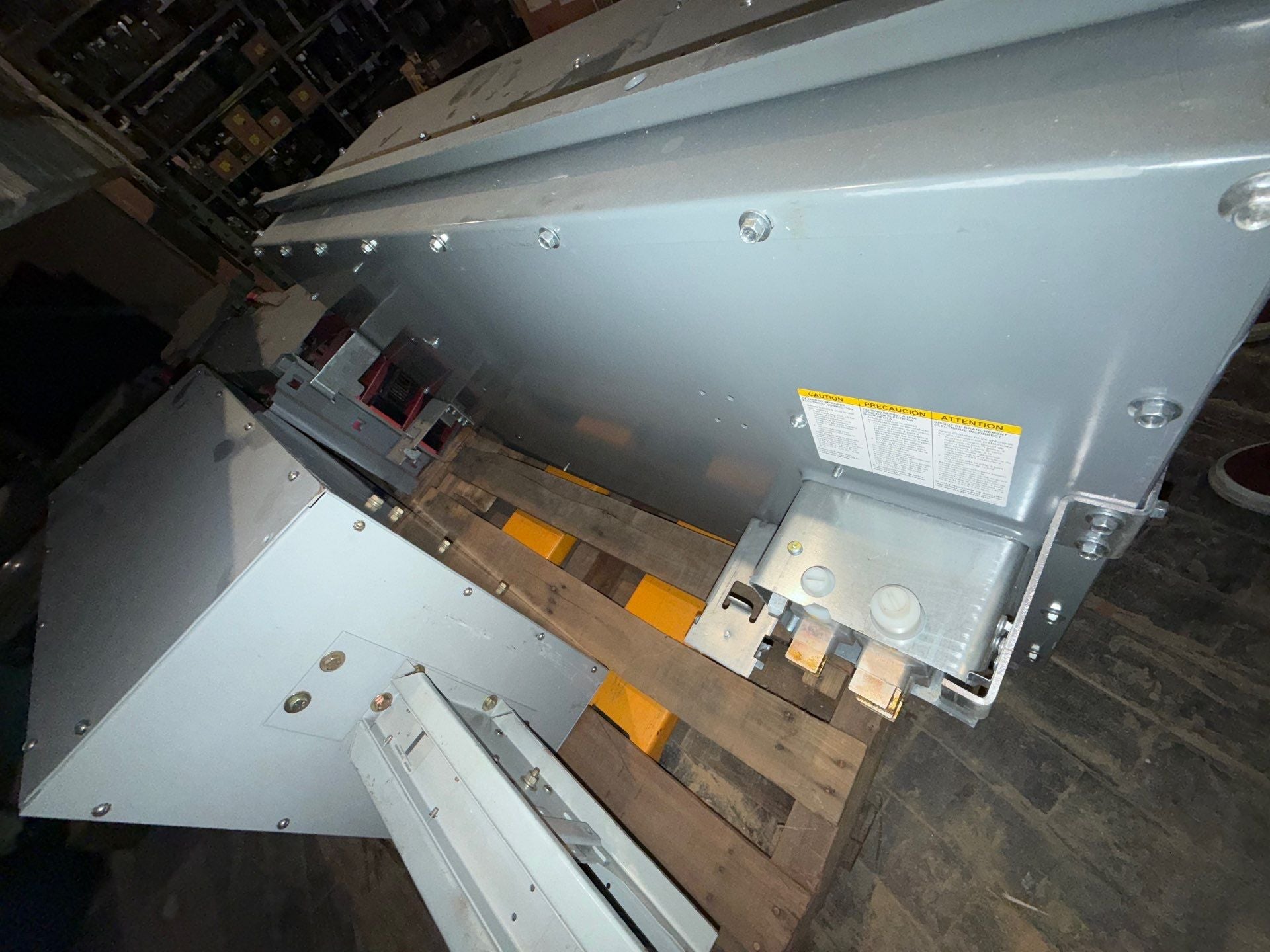 Square D PBQ3660G Bus Plug 600A 3W 600V I-Line Busway Switch New