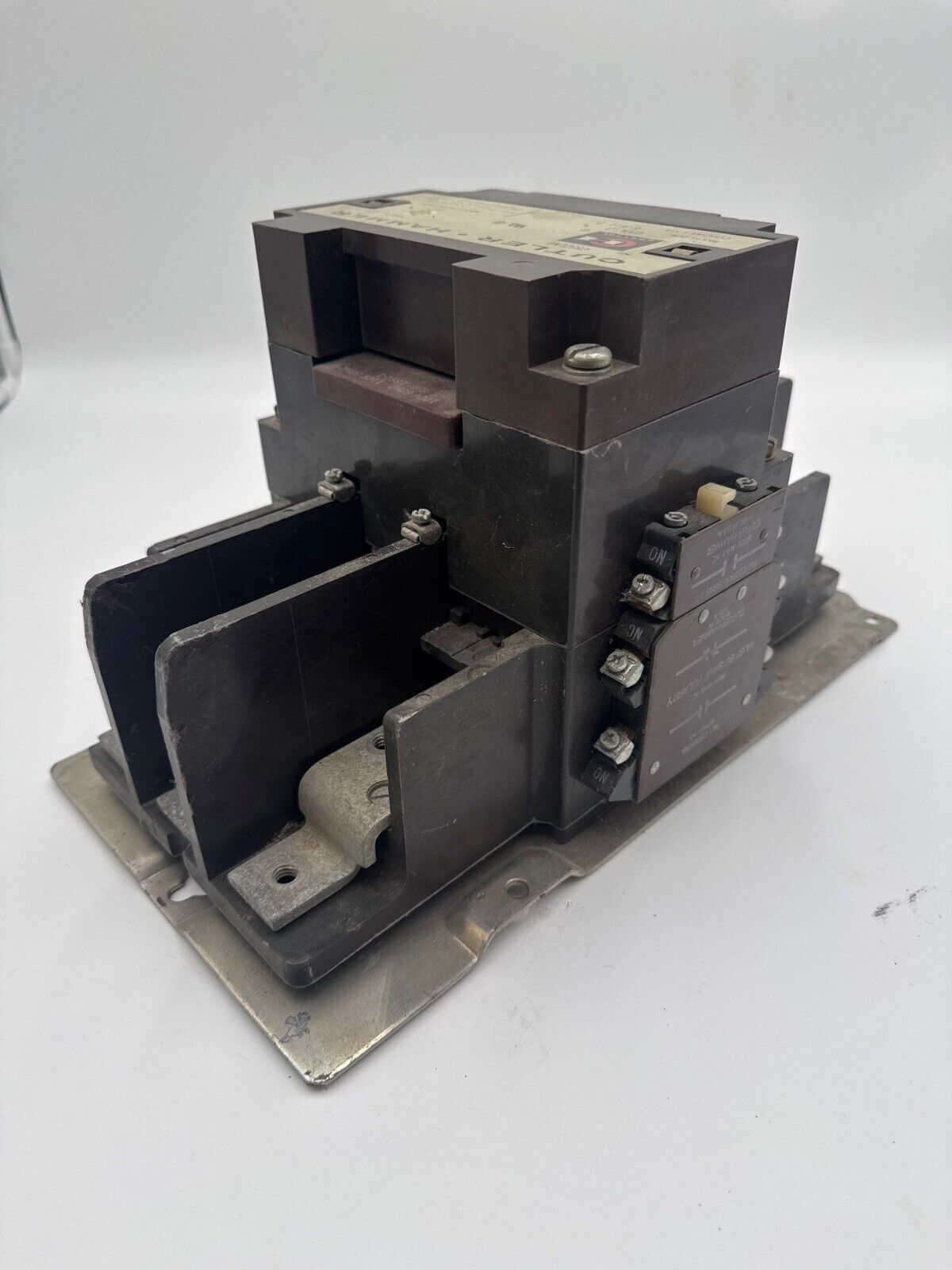 Cutler-Hammer C832LN1 Used