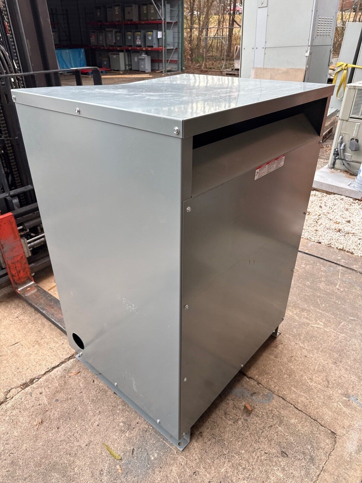 Square D EE225T3H Used