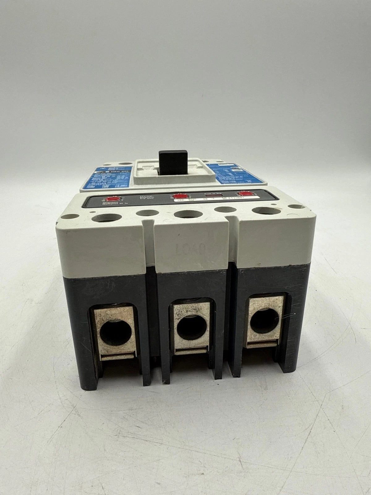 Westinghouse HKD3300 Circuit Breaker 300A 3P 600V 3PH HKD 65k 300 Amp 3 Pole Used