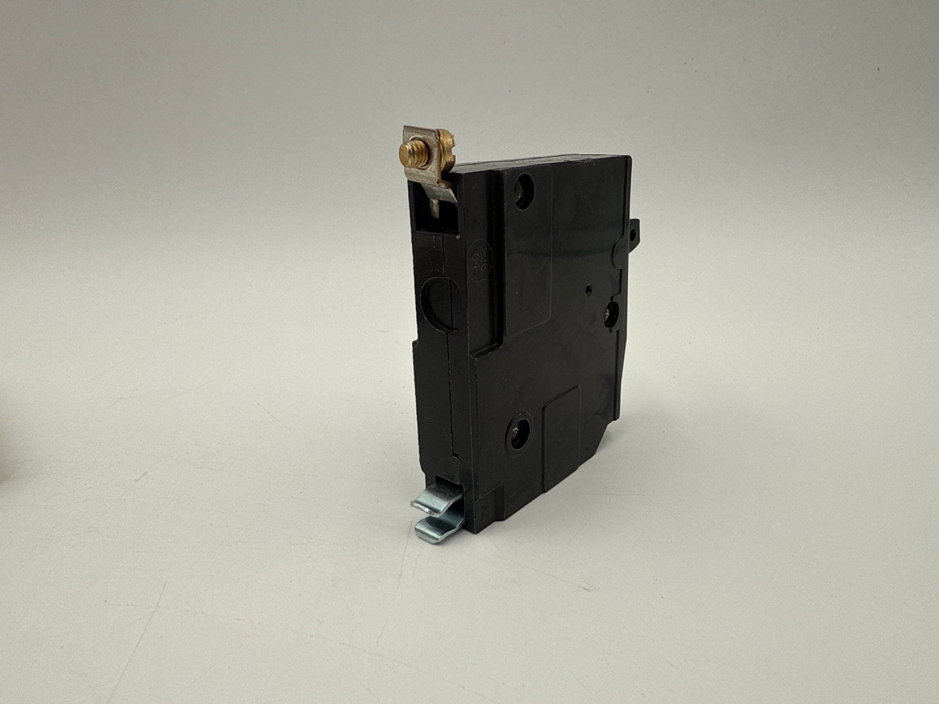 Square D QOB130VH Circuit Breaker 30A 1P 120/240V 22kA QOB 30 Amp 1 Pole New