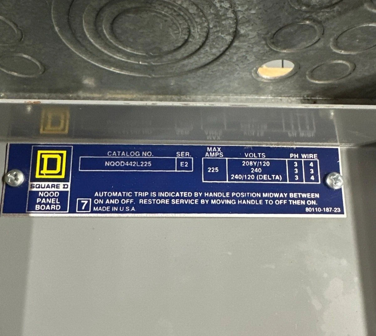 SQUARE D NQOD442L225 Panelboard 225A 208Y/120V 4W 3PH MLO 42Cir 225 Amp Panel Used