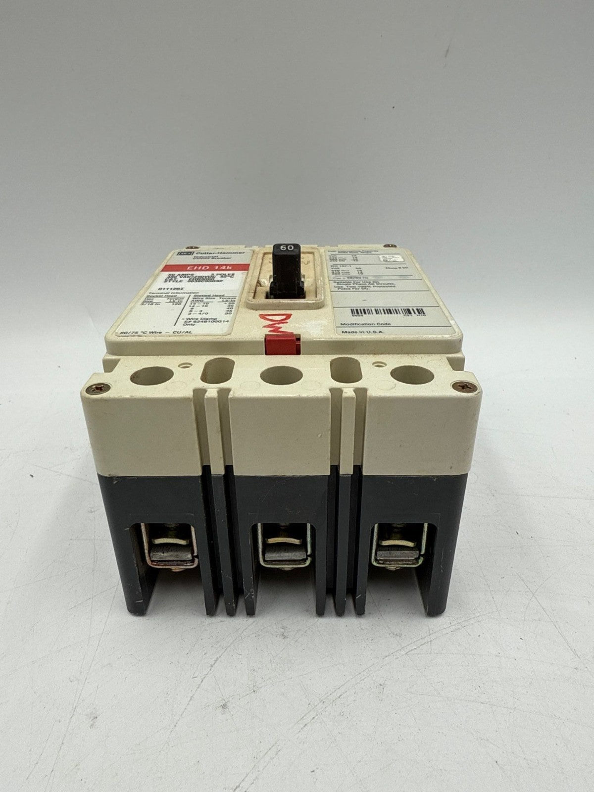 Cutler Hammer EHD3060 Circuit Breaker 60A 3P 480V 3PH EHD 14k 60 Amp 3 Pole Used