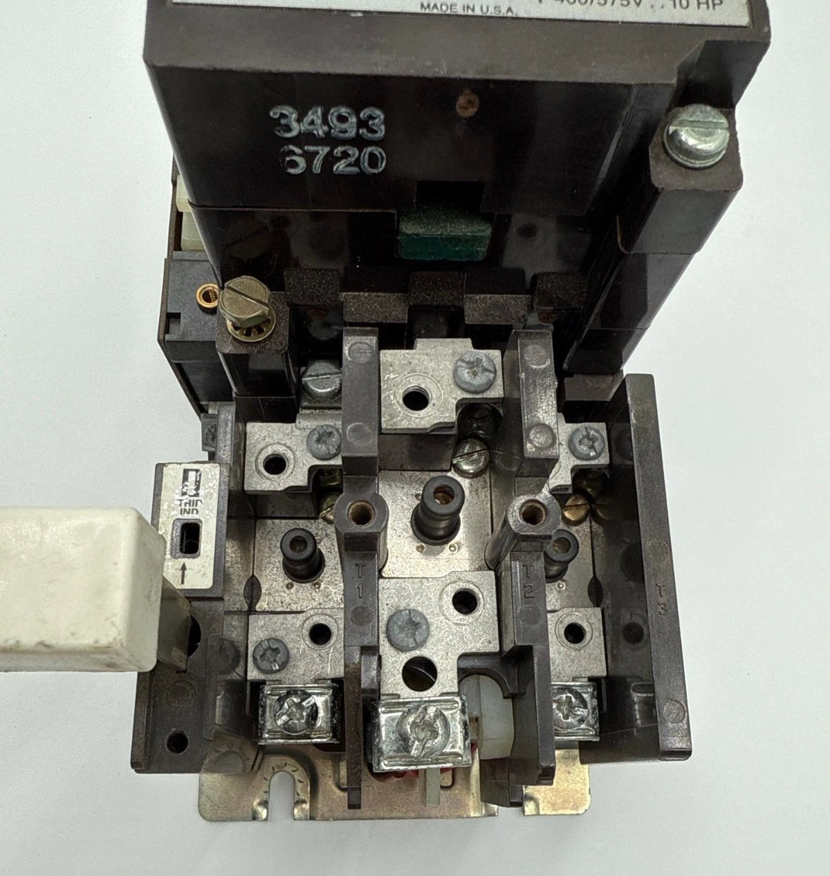 Cutler Hammer A10CNY6 Starter NEMA Size 1.5 1-1/2 10HP 3P 600V Coil 220/240V Used