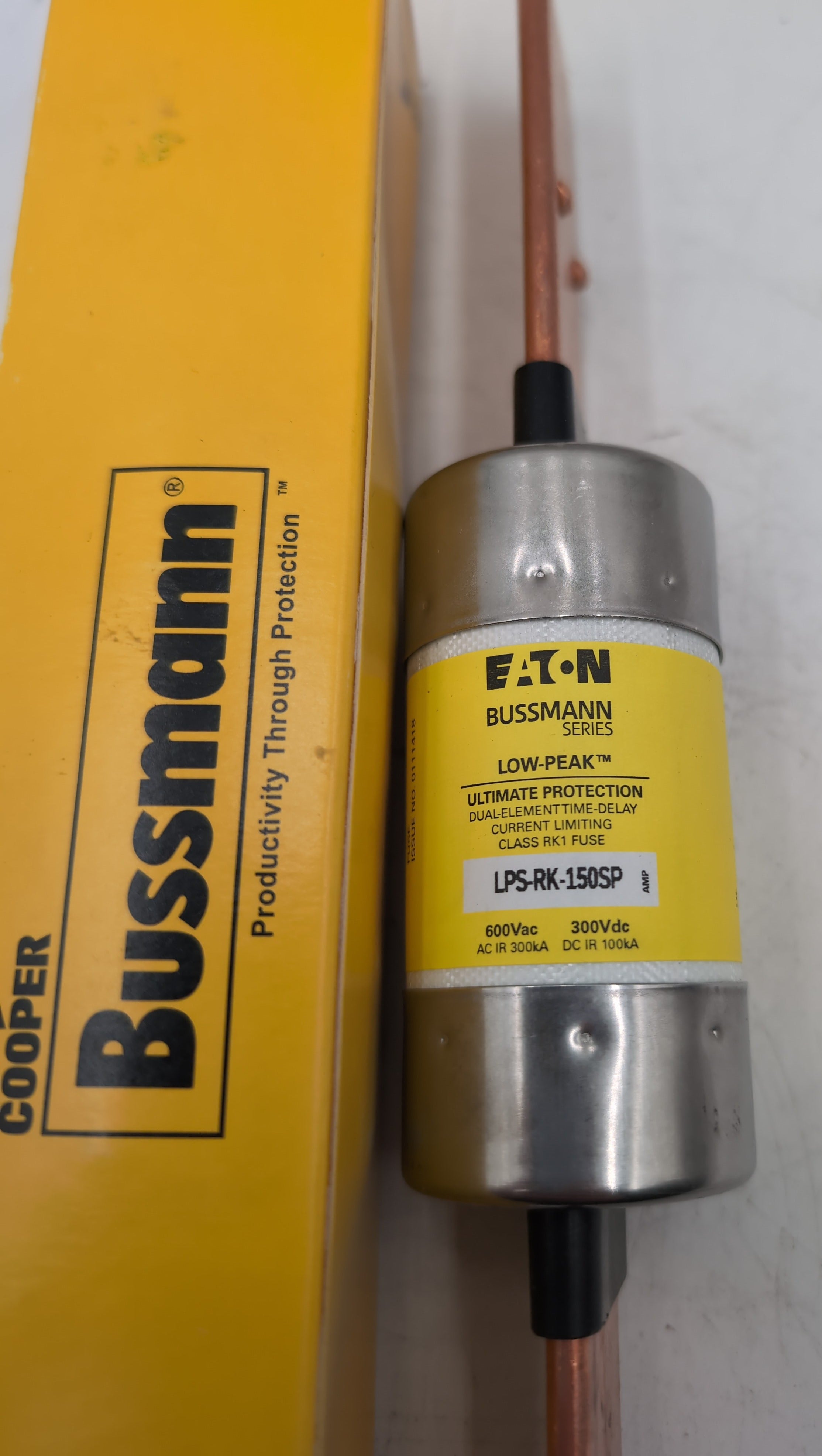 Bussmann LPS-RK-150SP Low Peak Fuse 150 Amp 600V Class RK1 Time Delay NEW New