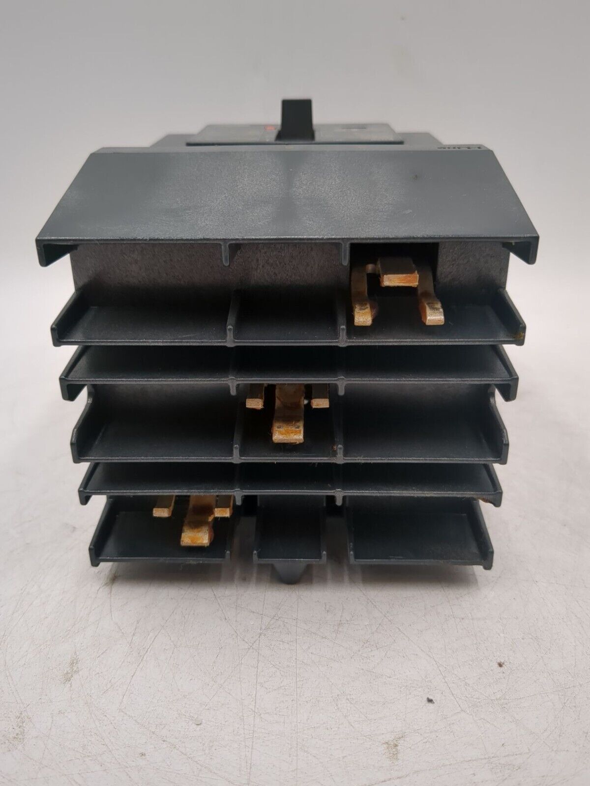 Square D BDA34050Y New