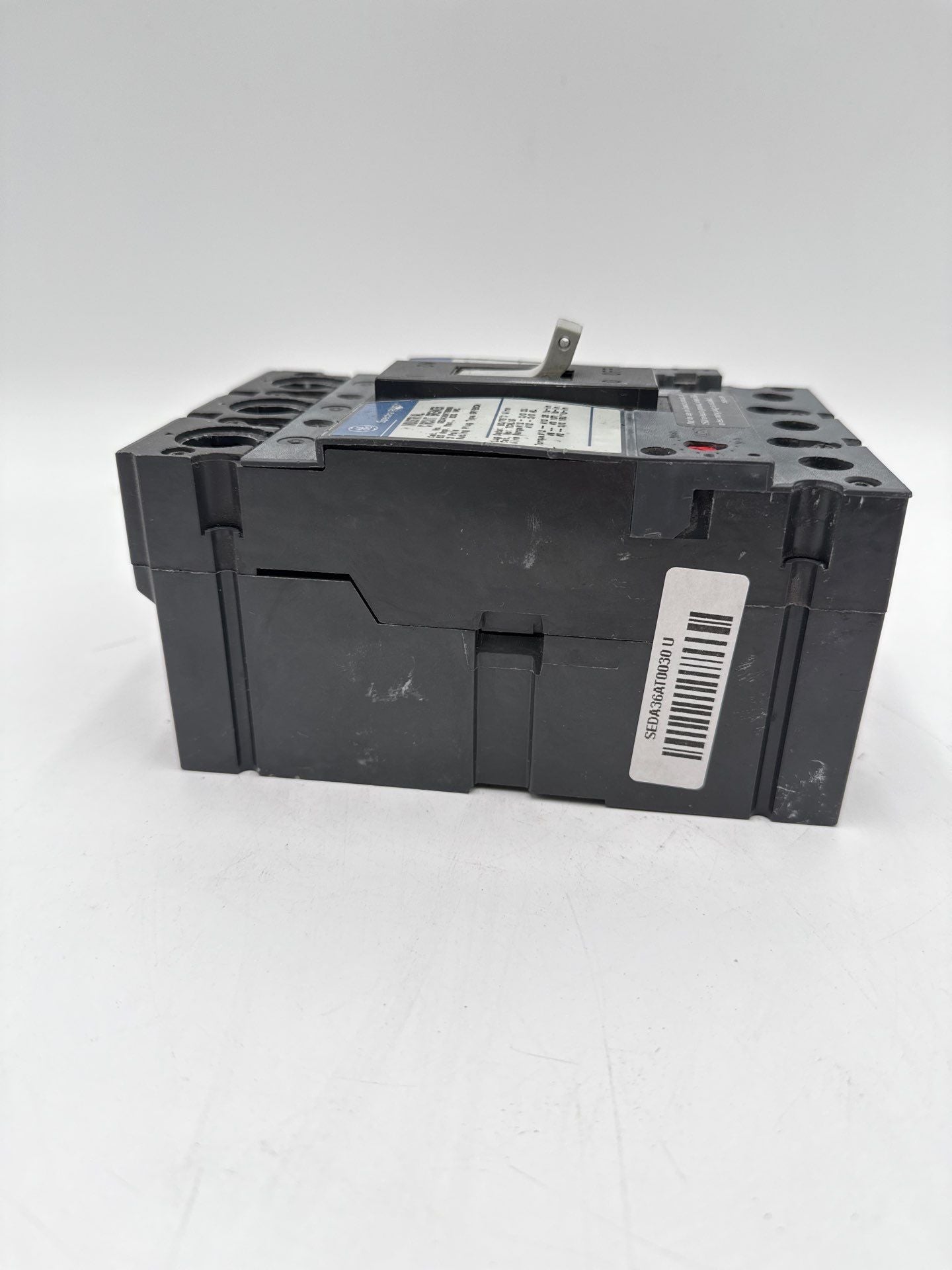 GE SEDA36AT0060 Circuit Breaker 60A 3P 600V Frame 60 Amp 3 Pole NO PLUG Used