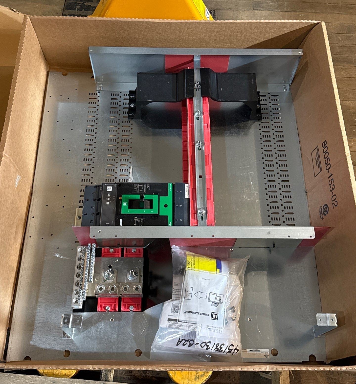 Square D HCP Panelboard Interior 400A 208/120V 3PH LGA36400U31X Main MCB New