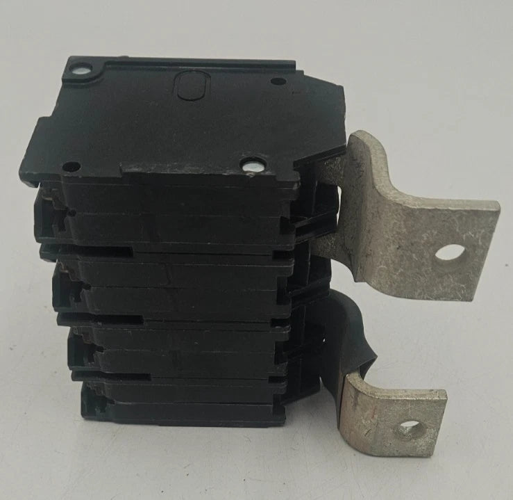 GE THQMV200 Main Circuit Breaker 200A 120/240V 2P 200 Amp 2 Pole with Mount USED Used