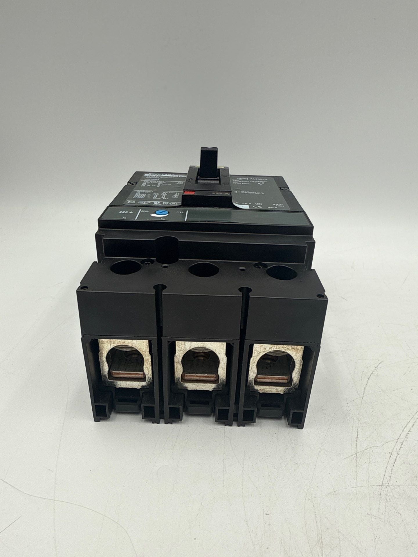 Square D JDL36225 New