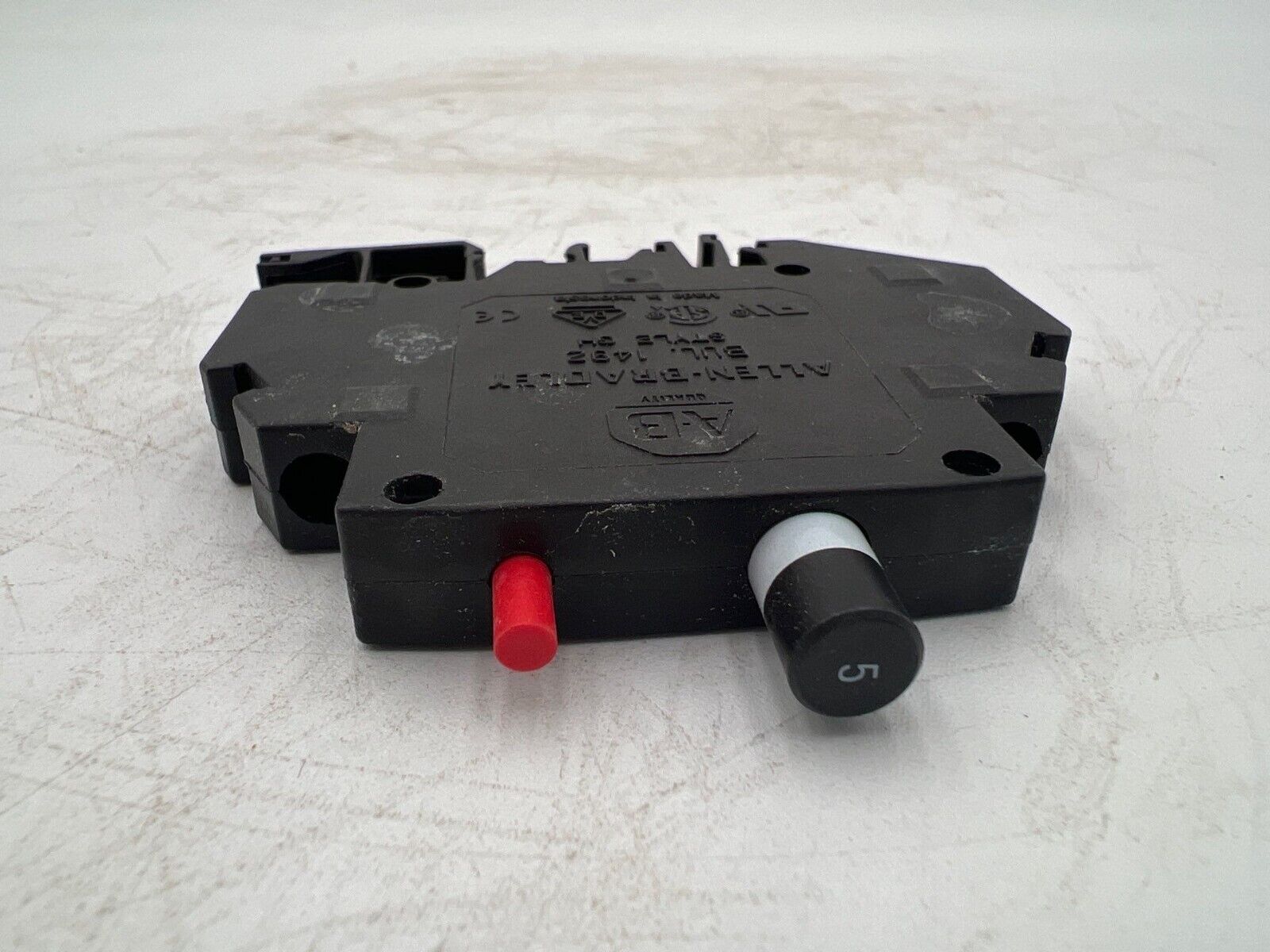 Allen-Bradley 1492-GH050 Used