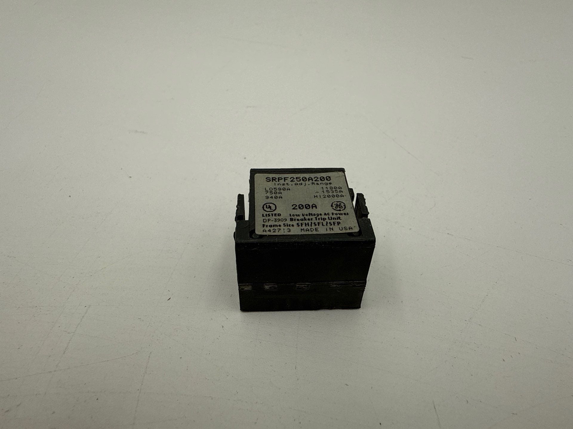 GE SRPF250A200 Rating Plug 200A SRPF250 200 Amp Frame SFDA SFHA SFLA SFPA Used