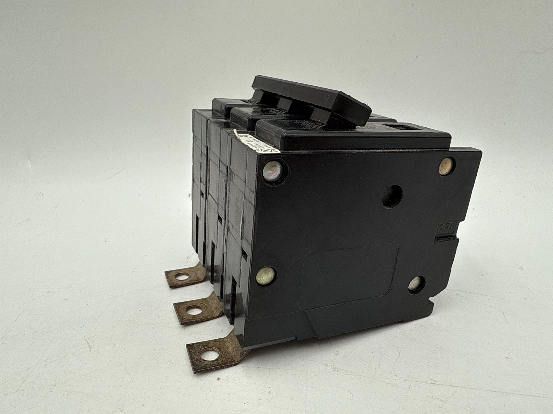 Eaton QBHW3045H Circuit Breaker 45A 3P 240V QBHW 22kA 45 Amp 3 Pole Bolt On Used