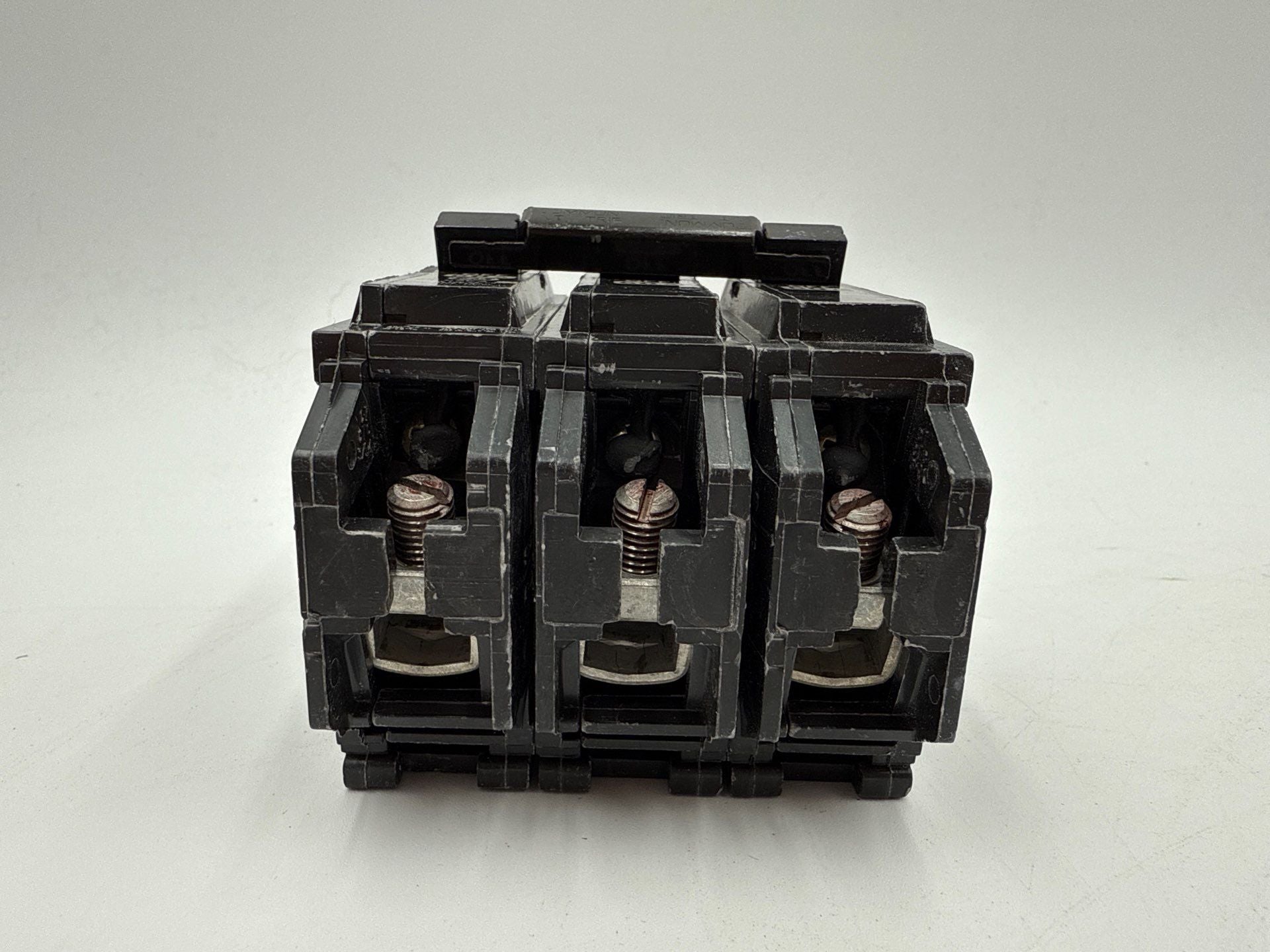 GE THHQL32060 Plug On Circuit Breaker 60A 3P 240V THHQL 22kA 60 Amp 3 Pole Used