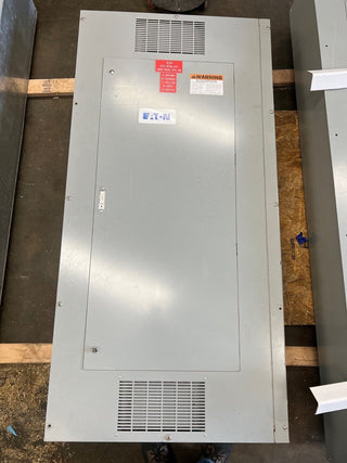 Eaton PRL4 Panelboard 600A 480/277V 3PH 4W 24 Cir Indoor Encl MCB LGH3630NN P649 Used
