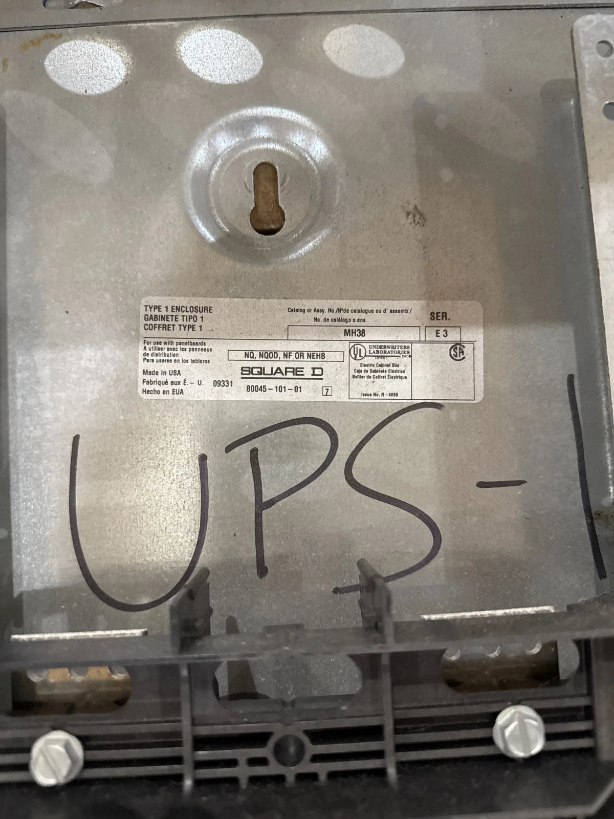 Square D NQ42L2 Panelboard 225A 240V 1PH 3W MLO 225 Amp Panel 42 Cir MH38 Used