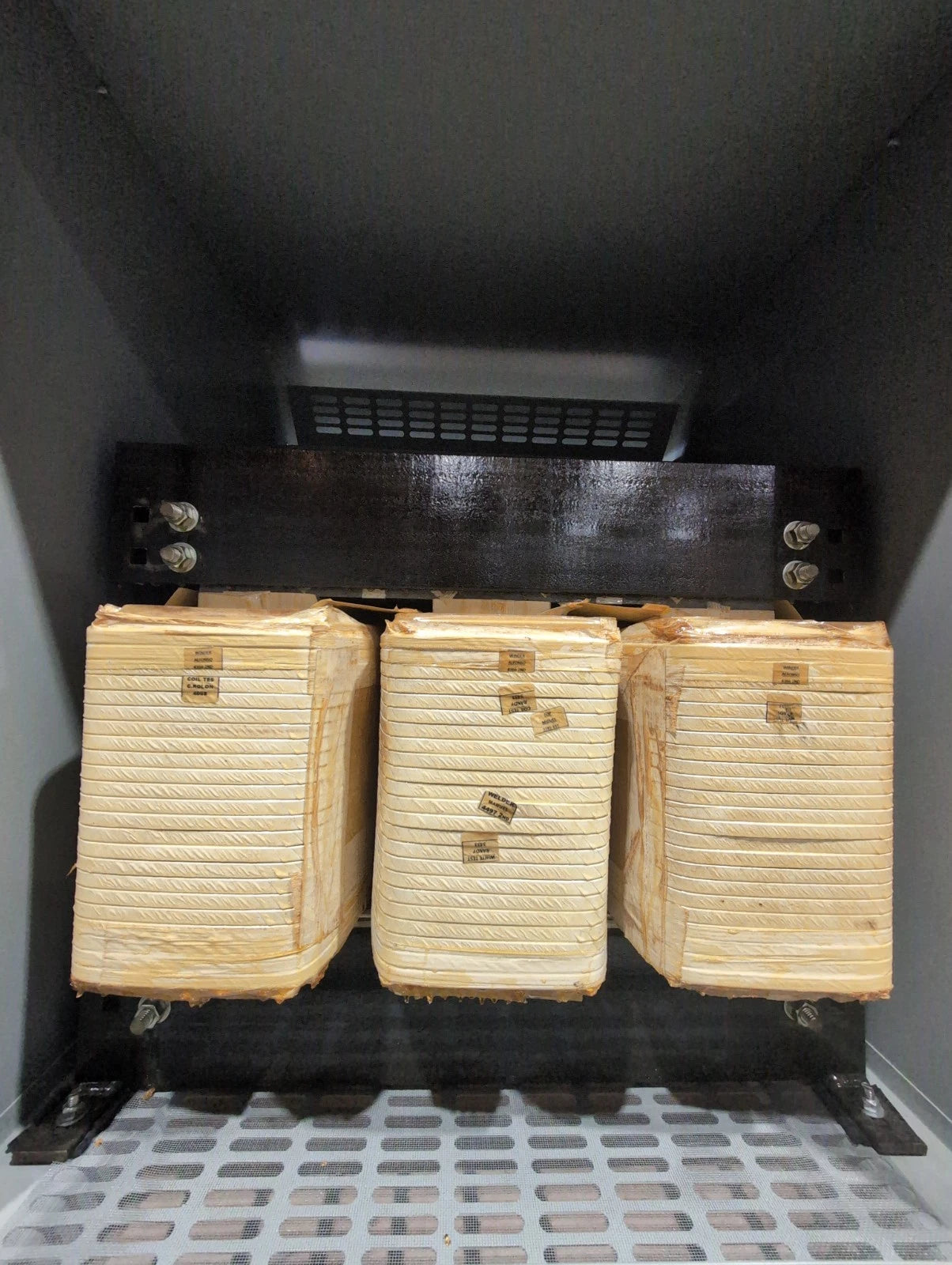 112.5KVA Siemens 3F5Y112D16 Transformer 480V 480y/277V 3PH Type 3R NEW New