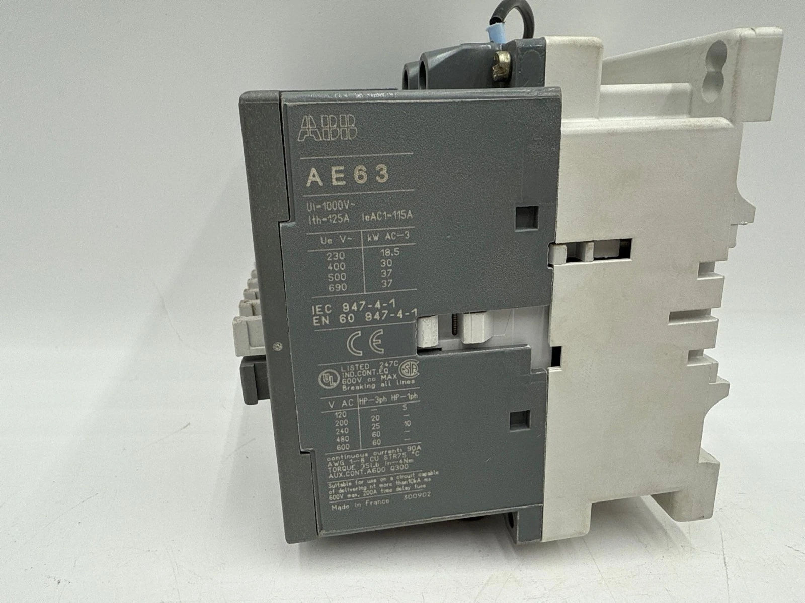 ABB AE63-30 Contactor 90A 3P 600V 3PH 60HP Coil 24VDC CDL5-01 Aux Contact Block Used