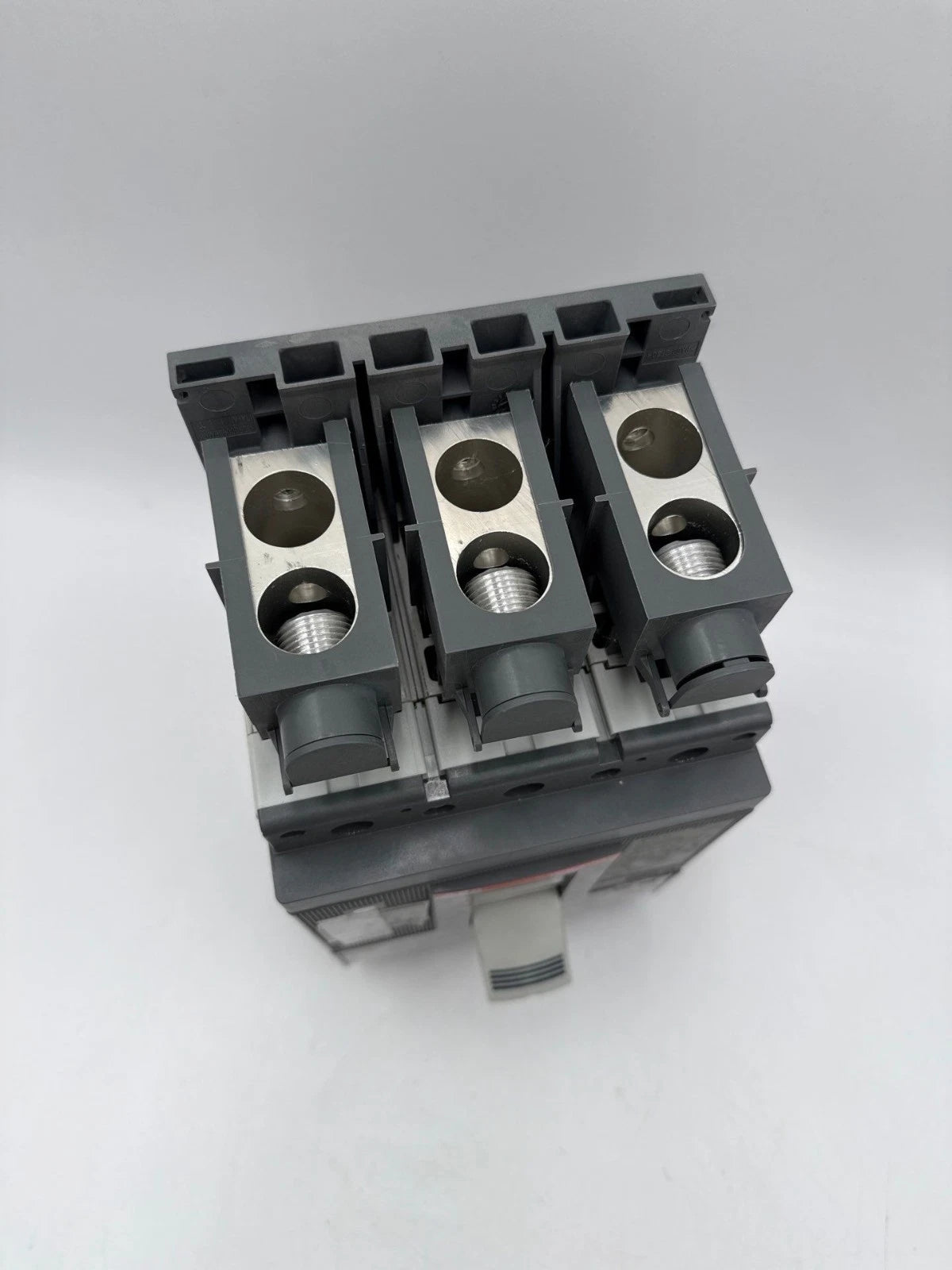 ABB XT5NQ340AFNF000XXX Circuit Breaker 400A 3P 600V Tmax XT5N 400 Amp Ekip LSI New